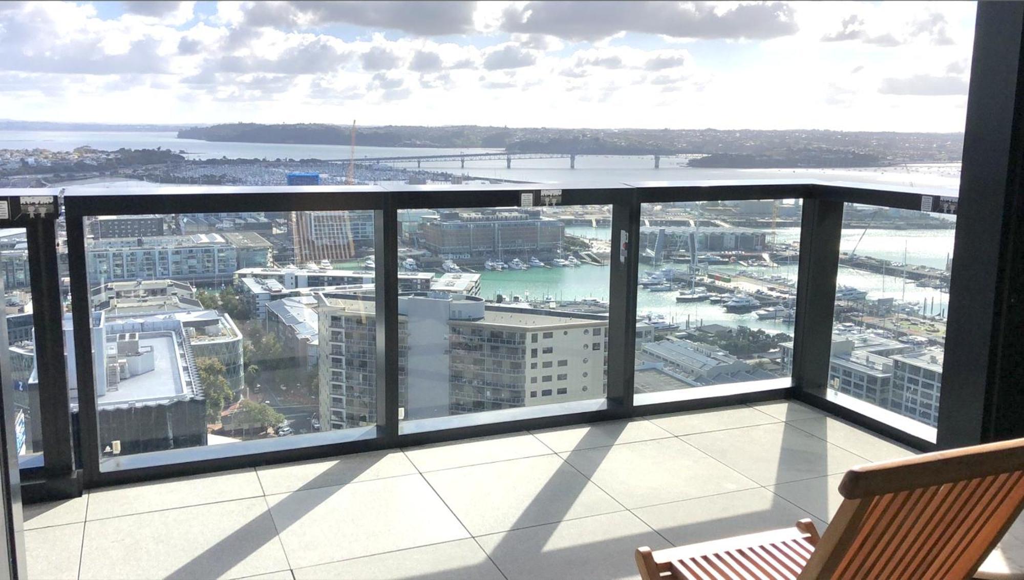 Magnificent Harbour View Skytower View Apartment In Cbd Auckland Kültér fotó