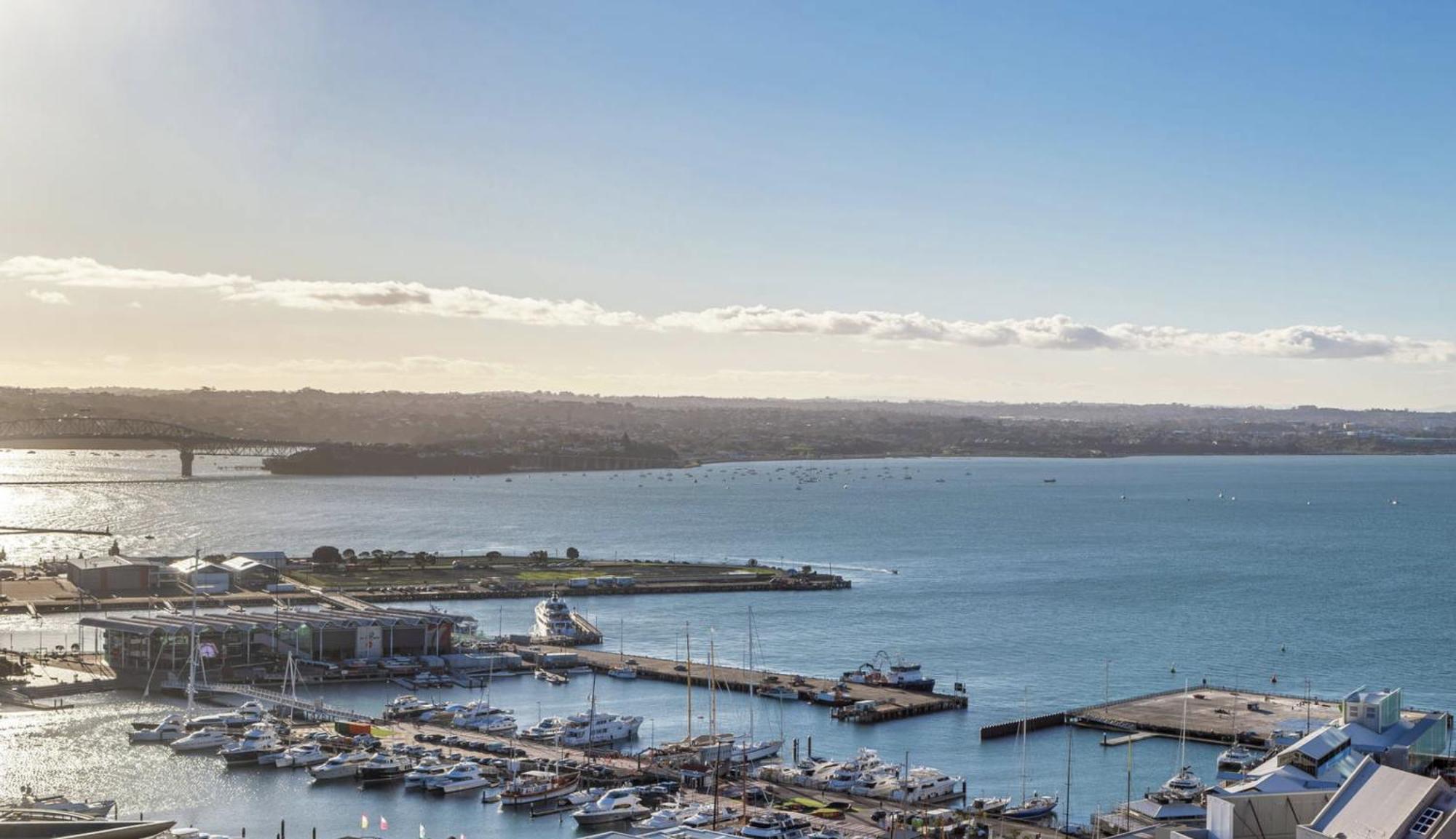 Magnificent Harbour View Skytower View Apartment In Cbd Auckland Kültér fotó
