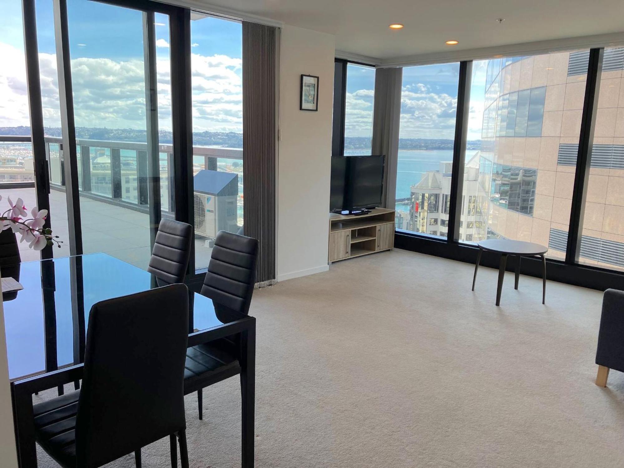 Magnificent Harbour View Skytower View Apartment In Cbd Auckland Kültér fotó